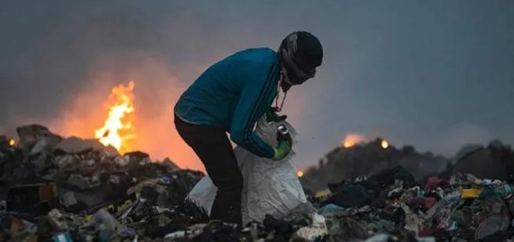 Alertan sobre riesgo real de una “revolución con horcas y antorchas”