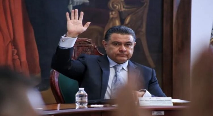 Autorizan adecuaciones a reglamentos para brindar mejores servicios en Tlalnepantla
