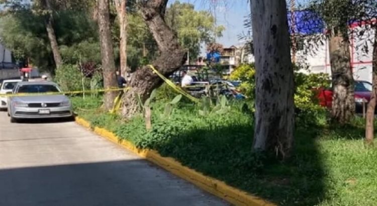 Habitantes de Tlalnepantla reportan hallazgo de bolsa con restos humanos