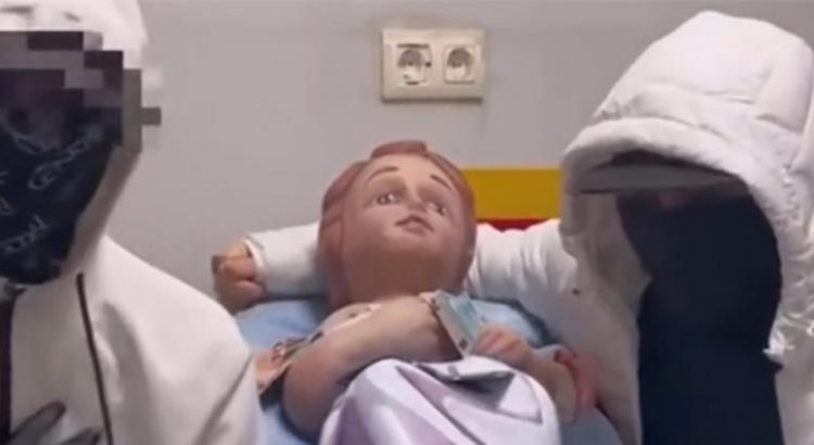 “Secuestraron” al Niño Dios y exigieron rescate “Secuestraron” al Niño Dios y exigieron rescate