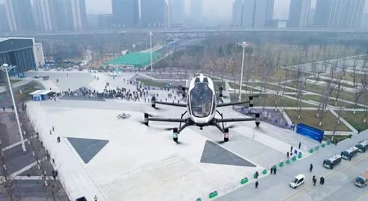 Tu próximo UBER está en camino Tu próximo UBER está en camino