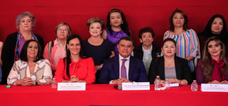 Reconocimiento a las mujeres en encuentro con organizaciones de Tlalnepantla