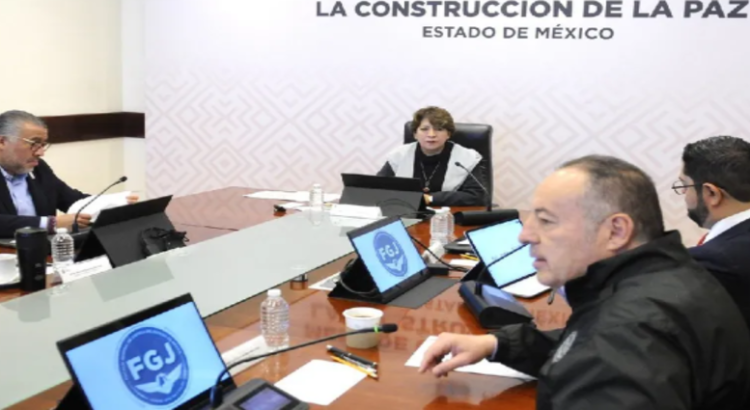 Gobierno de Edomex brinda apoyo institucional a familias del accidente en Malinalco