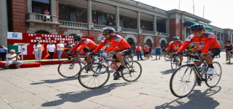 Ciclistas recorrieron 3,000 km desde Tlalnepantla hasta Kansas