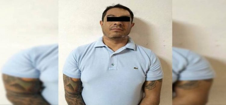 Detienen a policía relacionado con peligrosa célula delictiva en Tlalnepantla
