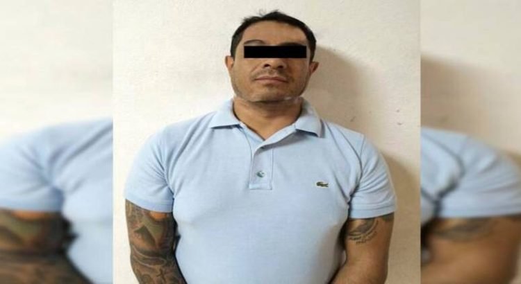 Detienen a policía relacionado con peligrosa célula delictiva en Tlalnepantla
