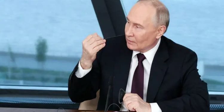 Putin avisa a Occidente: los suministros de armas a Ucrania tendrán consecuencias Putin avisa a Occidente: los suministros de armas a Ucrania tendrán consecuencias