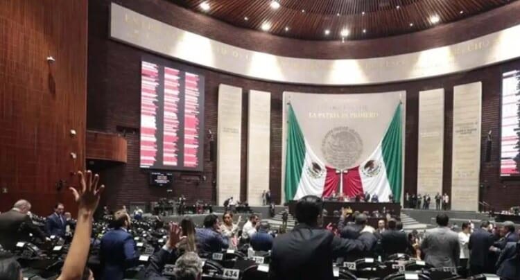 Diputados aprueban reforma para asegurar que el salario mínimo suba por encima de la inflación