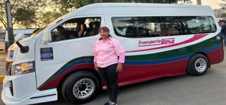 Gobernadora Delfina Gómez presenta Transporte Rosa; contara con ruta de Indios Verdes a Acolman