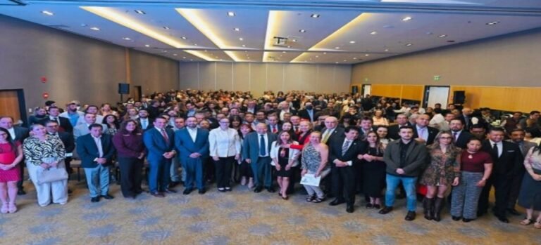 Gobierno de Tlalnepantla otorga beneficios a empresarios para regularizar sus negocios