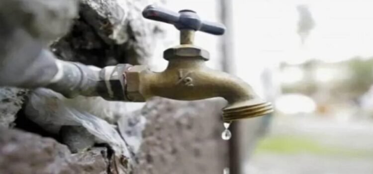 Cierran suministro de agua en 12 colonias de Tlalnepantla