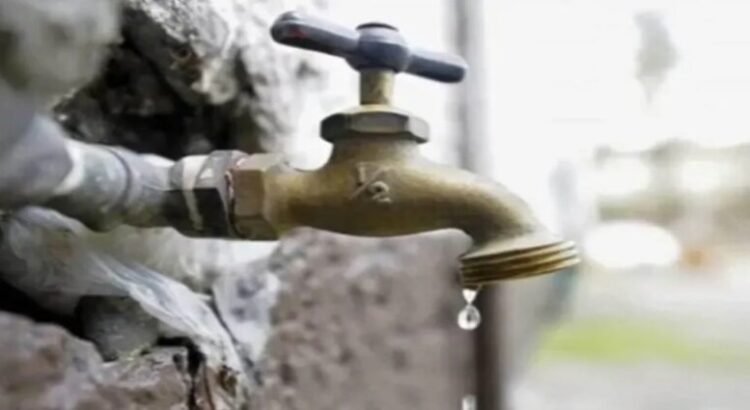 Cierran suministro de agua en 12 colonias de Tlalnepantla
