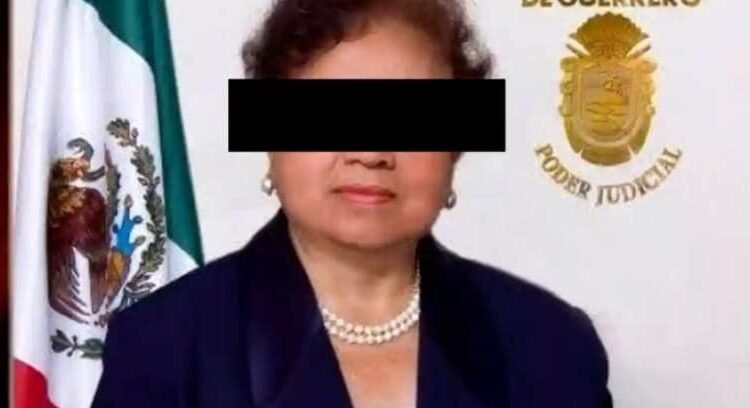 Detienen a exmagistrada de Guerrero por caso Ayotzinapa