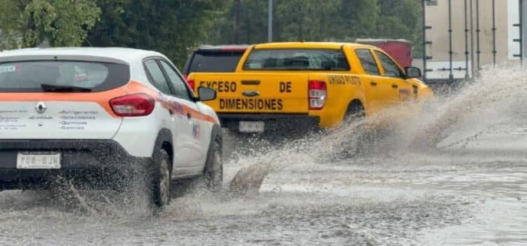 Lluvias provocan inundaciones de hasta 50 centímetros en Tlalnepantla y Coacalco Lluvias provocan inundaciones de hasta 50 centímetros en Tlalnepantla y Coacalco