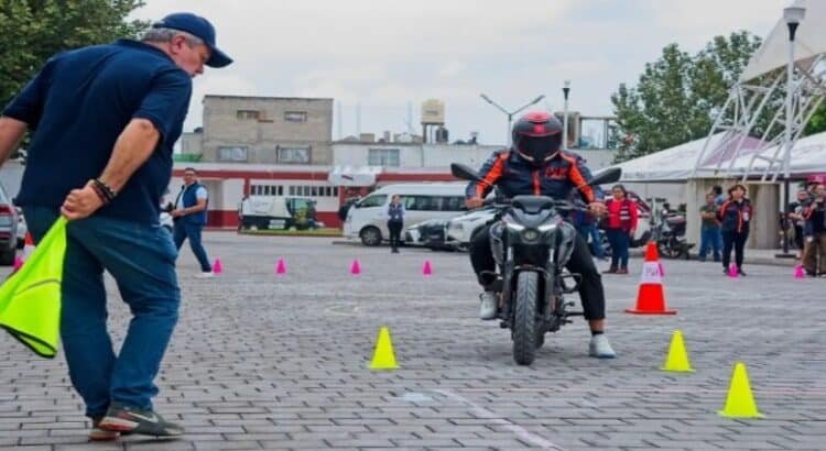 Abren 5to módulo para certificar a motociclistas en Tlalnepantla