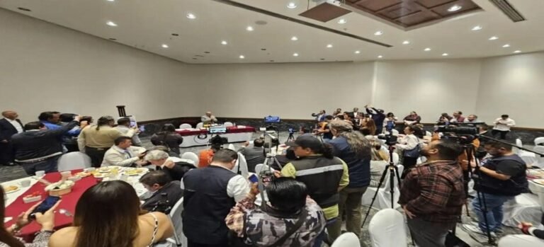 187 servidores públicos de Tlanepantla han declarado por presuntos actos de corrupción