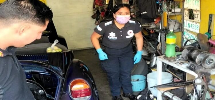 Victiman a hombre dentro de un taller mecánico en Tlalnepantla