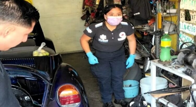 Victiman a hombre dentro de un taller mecánico en Tlalnepantla