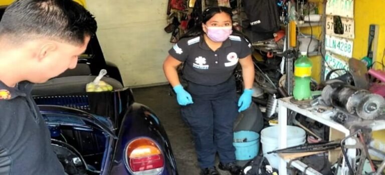 Victiman a hombre dentro de un taller mecánico en Tlalnepantla