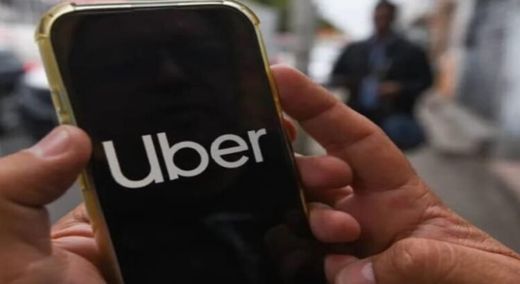 Aumenta Uber tarifas en México Aumenta Uber tarifas en México