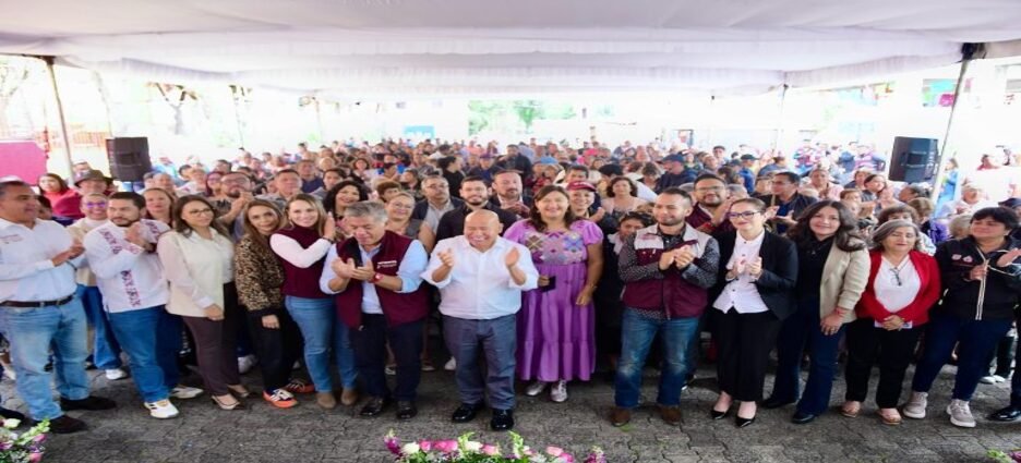 Como primer resultado, se atendió la zona de Las Brujas en la Unidad Habitacional El Rosario, donde —de acuerdo con la Dirección General de Obras de Azcapotzalco y la Secretaría de Integración Territorial de Tlalnepantla— se realizaron las siguientes acciones: +5,000 m² de áreas verdes intervenidas 137 árboles podados y atendidos +60 luminarias instaladas >20 toneladas de mezcla asfáltica para bacheo 3 toneladas de basura retiradas 242 m² de pintura aplicada en muros y señalamientos Servicios y seguridad fronteriza Núñez subrayó que el convenio garantiza servicios y espacios dignos para las y los habitantes, y se complementa con un trabajo estratégico en seguridad mediante el Operativo Frontera para combatir la criminalidad en la región. Por su parte, Pérez destacó que esta es la primera entrega de una etapa de colaboración fronteriza que continuará con una intervención en San Pablo Xalpa para dignificar el espacio público. Al finalizar, ambas autoridades realizaron un recorrido por la zona intervenida junto con vecinas y vecinos, quienes celebraron la firma del convenio y la atención inmediata de los gobiernos locales.