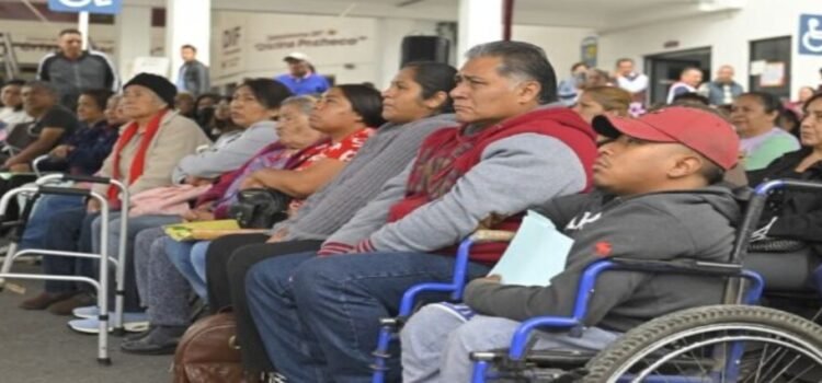 Gobierno de Tlalnepantla impulsa inclusión con entrega de aparatos funcionales