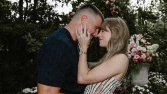 Taylor Swift confirma su compromiso con Travis Kelce en un romántico anuncio Taylor Swift confirma su compromiso con Travis Kelce en un romántico anuncio