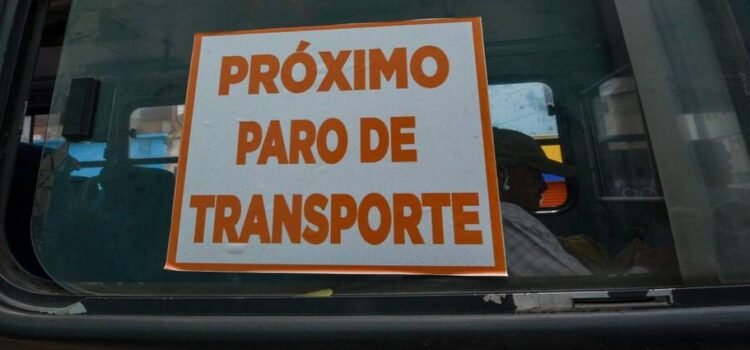 Transportistas amenazan con paro si no hay aumento a la tarifa en Edomex