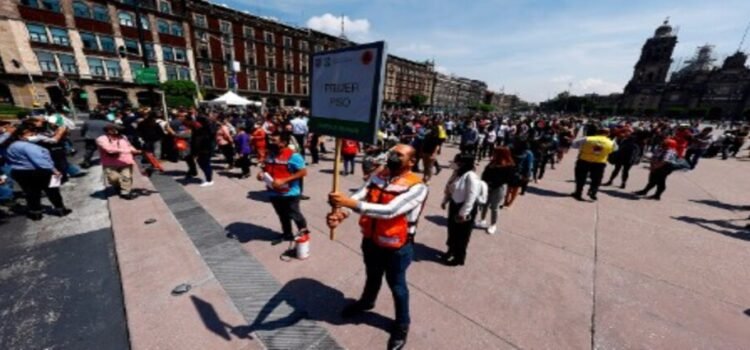 Se preparan para el Segundo Simulacro Nacional 2025 en Tlalnepantla