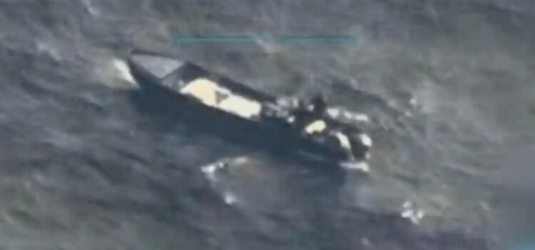 Ataca Estados Unidos otra lancha de presuntos “narcoterroristas”