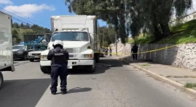 Atropellan a ‘viene, viene’ en Tlalnepantla; conductor fue detenido