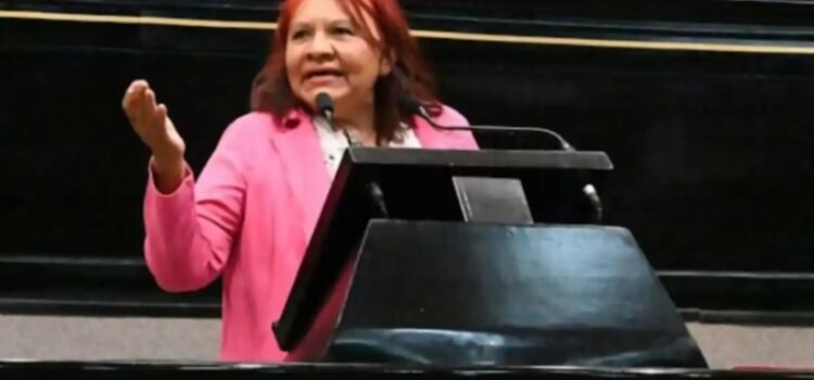 Asegura diputada que científicos veracruzanos construyeron nave para viajar a Marte