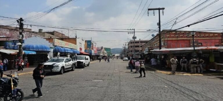 Comienzan reordenamiento del comercio en centro de Tlalnepantla