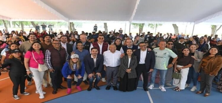 Gobierno municipal e iniciativa privada rehabilitan espacios deportivos en Tlalnepantla
