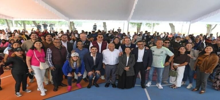 Gobierno municipal e iniciativa privada rehabilitan espacios deportivos en Tlalnepantla