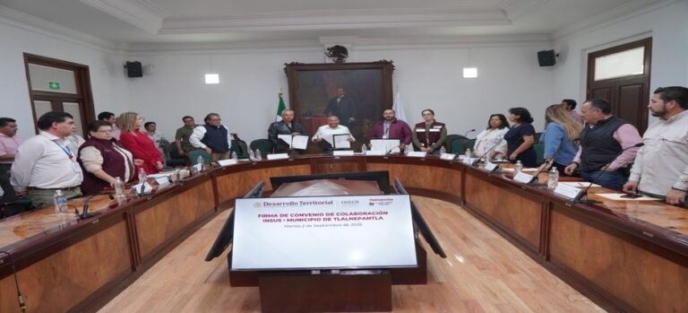 Raciel Pérez e INSUS se unen por la seguridad patrimonial en Tlalnepantla