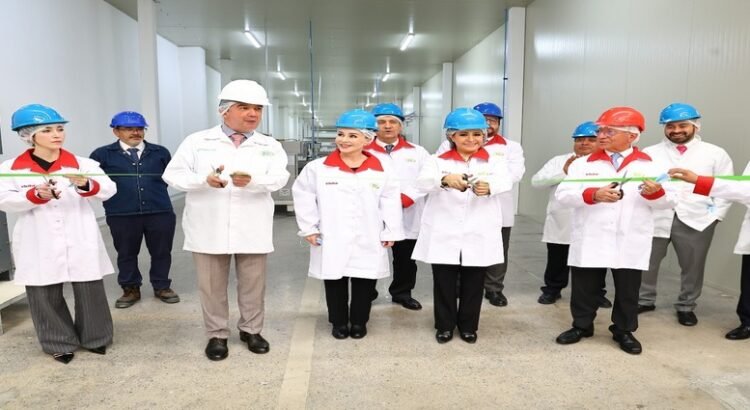 Empresas de sectores alimenticio y comercial invertirán 2,600 MDP en Edomex