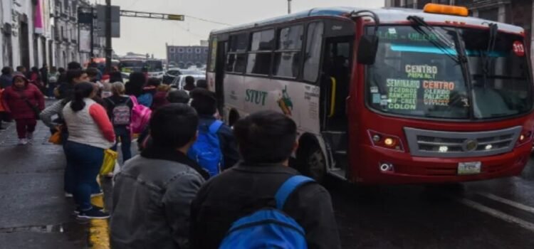 “Aumento al pasaje en Edomex no es tarifazo; compromete a mejorar servicio”: Canapat