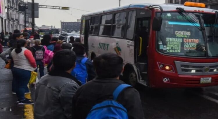 “Aumento al pasaje en Edomex no es tarifazo; compromete a mejorar servicio”: Canapat