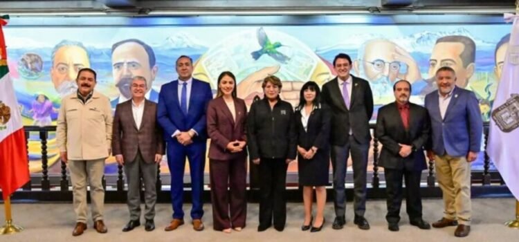 Gobernadora Delfina Gómez hace cambios en su gabinete