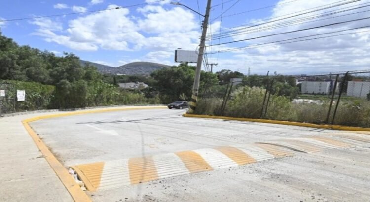 Concluyen reparación de vialidad dañada por deslave en San Rafael, Tlalnepantla Concluyen reparación de vialidad dañada por deslave en San Rafael, Tlalnepantla