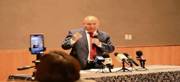 Destituyen a 100 agentes para depurar policía en Tlalnepantla