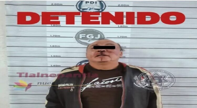 Policías repelen agresión y detienen a asaltante de gasolinera en Tlalnepantla Policías repelen agresión y detienen a asaltante de gasolinera en Tlalnepantla