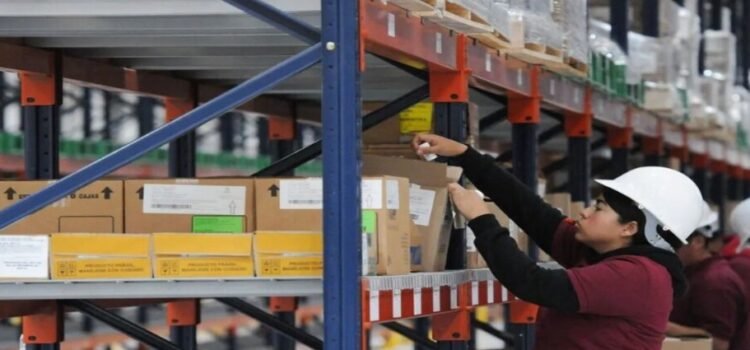 Farmacias del Bienestar inician entrega de medicamentos a adultos mayores en Edomex