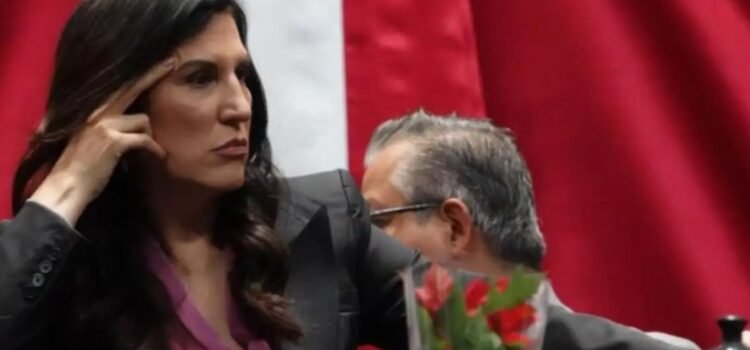 Llama Presidenta de la Cámara de Diputados a analizar reforma electoral “sin vía rápida” Llama Presidenta de la Cámara de Diputados a analizar reforma electoral “sin vía rápida”