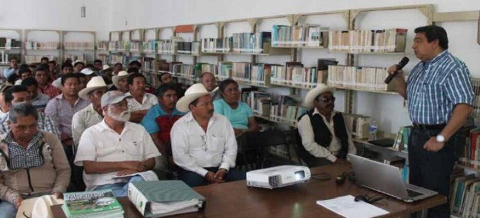 Capacitan a Productores de Nopal de Tlalnepantla