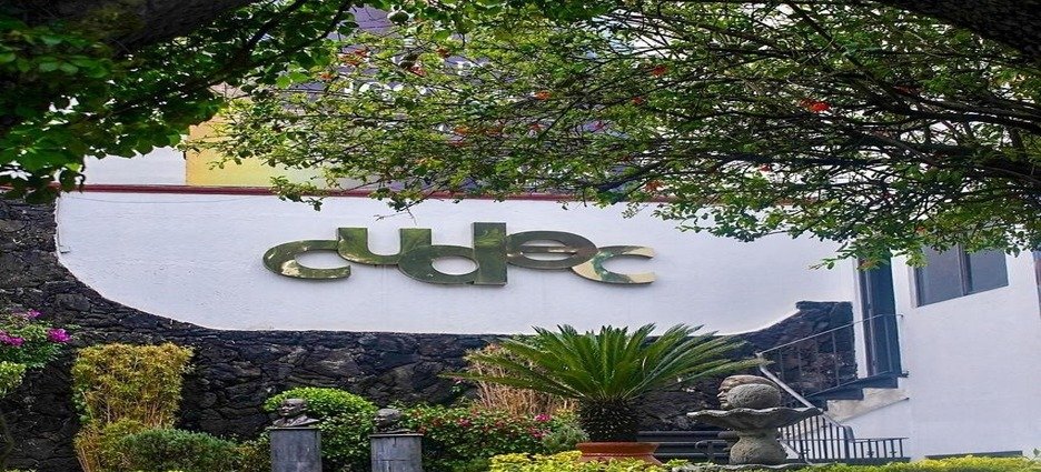 Conflicto familiar en la CUDEC paraliza títulos en Tlalnepantla