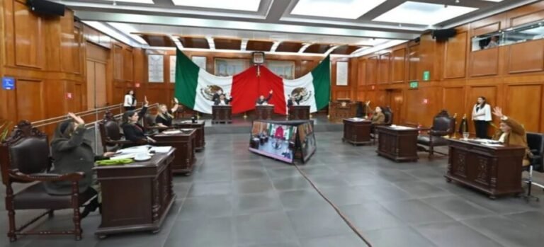 Gobernadora Delfina Gómez pide eliminar delito de extorsión del Código Penal en Edomex