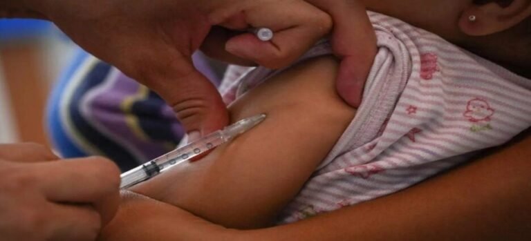 Reportan 12 casos de sarampión en Edomex; intensifican vacunación