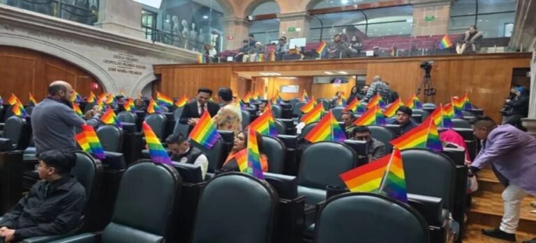 Congreso del Edomex crea primer parlamento LGBTTTIQNB+